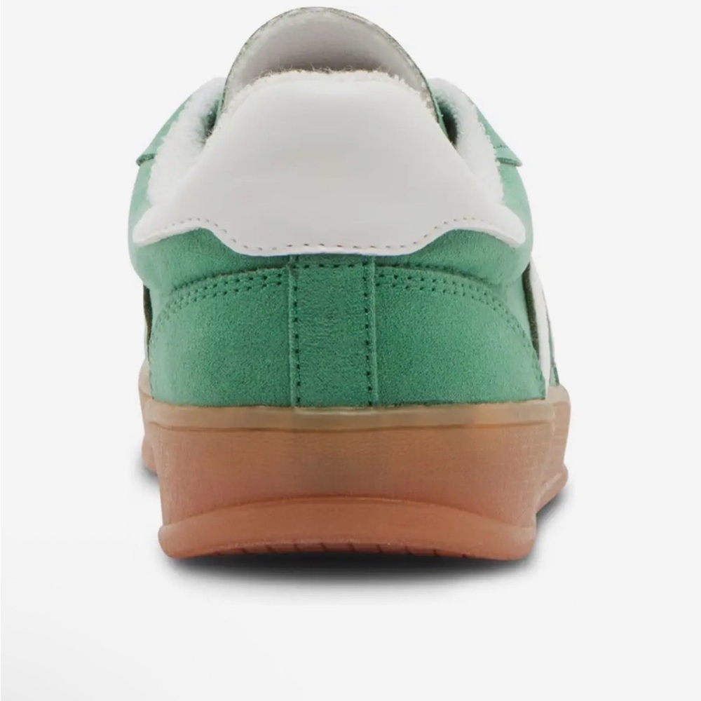 Madden Girl Giia Lace-Up Low-Top Sneakers - Picture 4 of 6